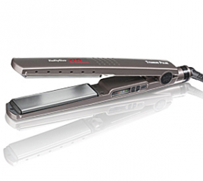 The straightener saç düzləşdiricisi